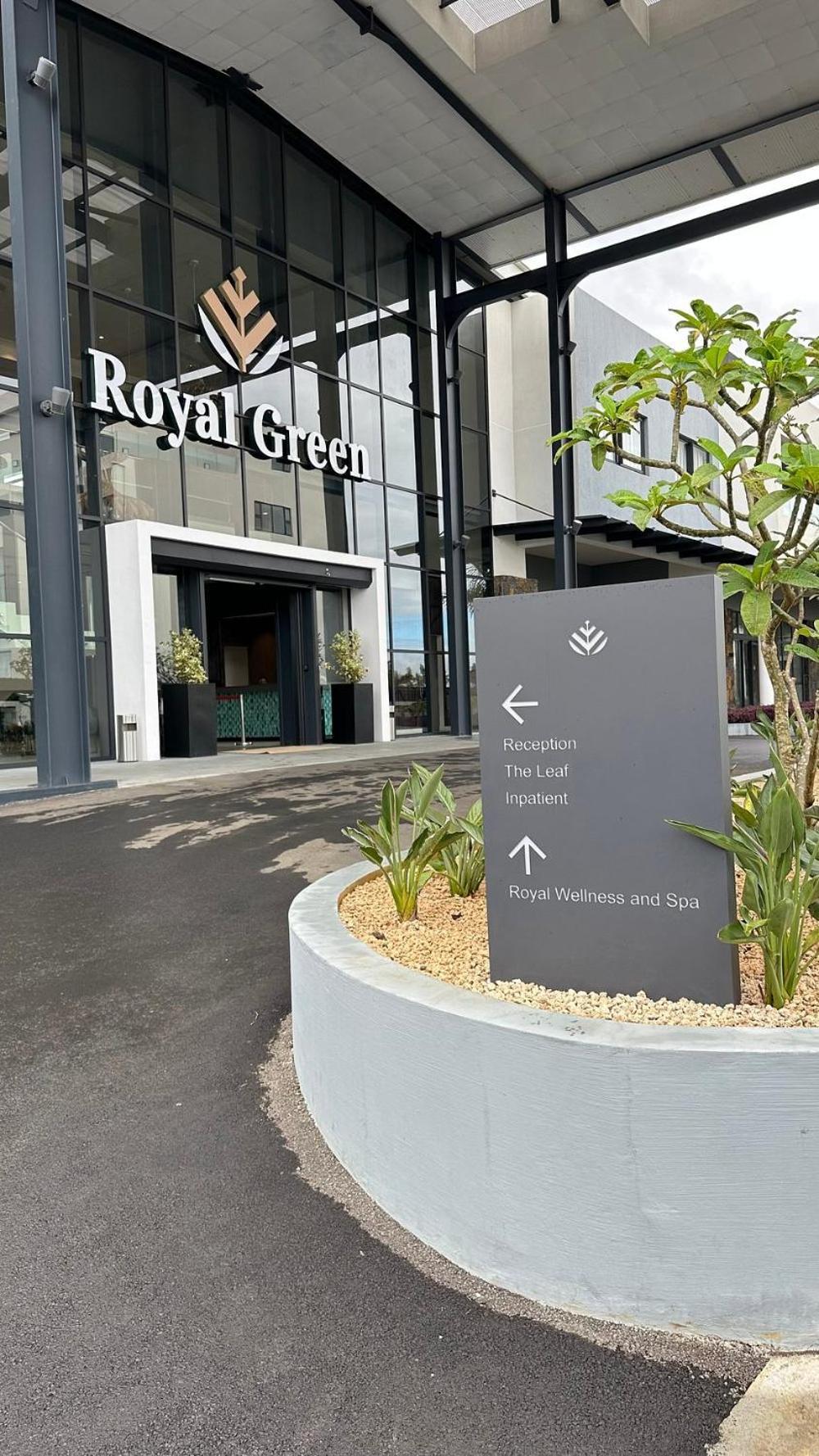 Royal Wellness Aparthotel
